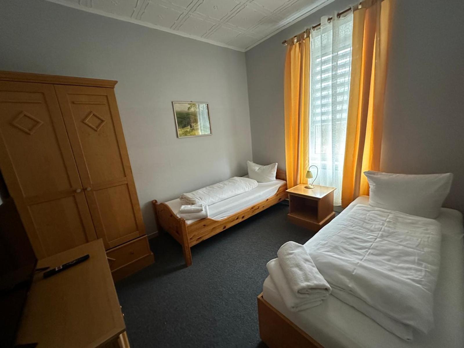Pension Zur Alten Schule Barenstein Bagian luar foto